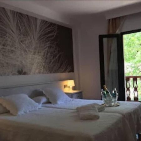 Hotel Pisuerga Proaza Εξωτερικό φωτογραφία