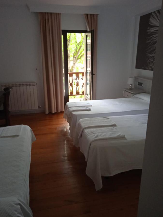 Hotel Pisuerga Proaza Εξωτερικό φωτογραφία
